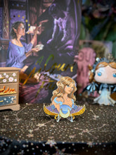Load image into Gallery viewer, High Lady Feyre Icon Pin