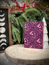 Load image into Gallery viewer, Cassian Lord of Bloodshed Bat Boy Kindle Backer - SJM Night Court Fan, Book Lover Gift, Acotar Fandom