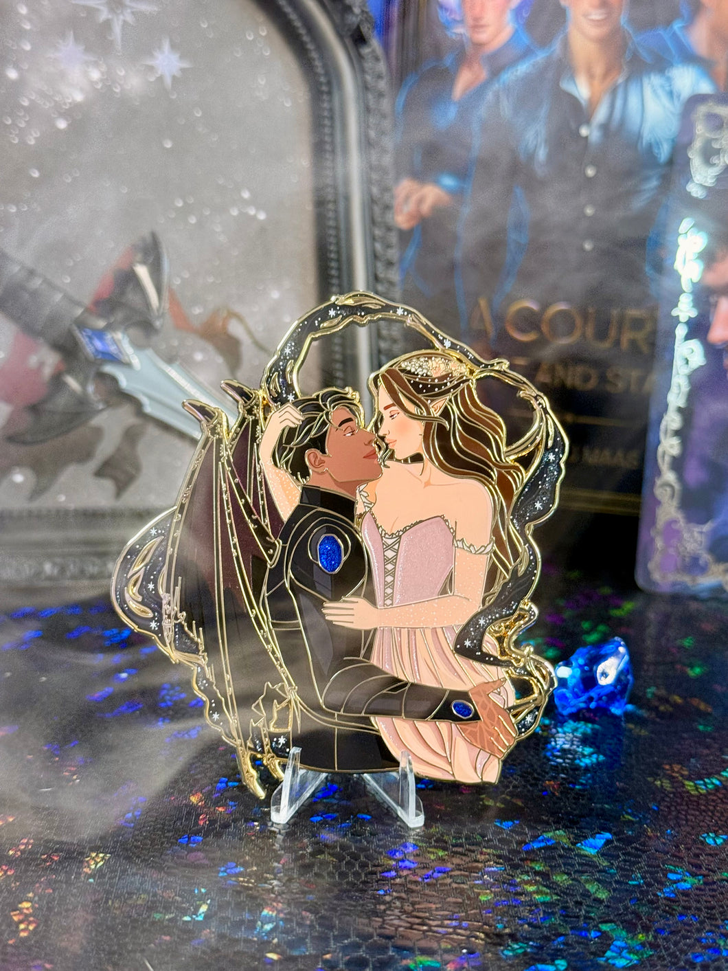 Elain and Azriel Heartmates Pin